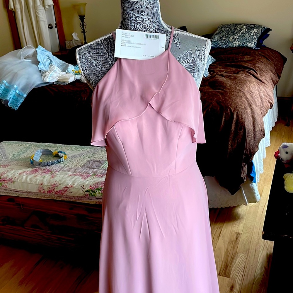 2 bridesmaids dresses new with tags. JB, size 00 color gardenia